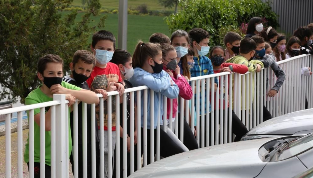 Diario de Noticias de Navarra: La familia despide a David Beriáin acogida por el calor de su pueblo